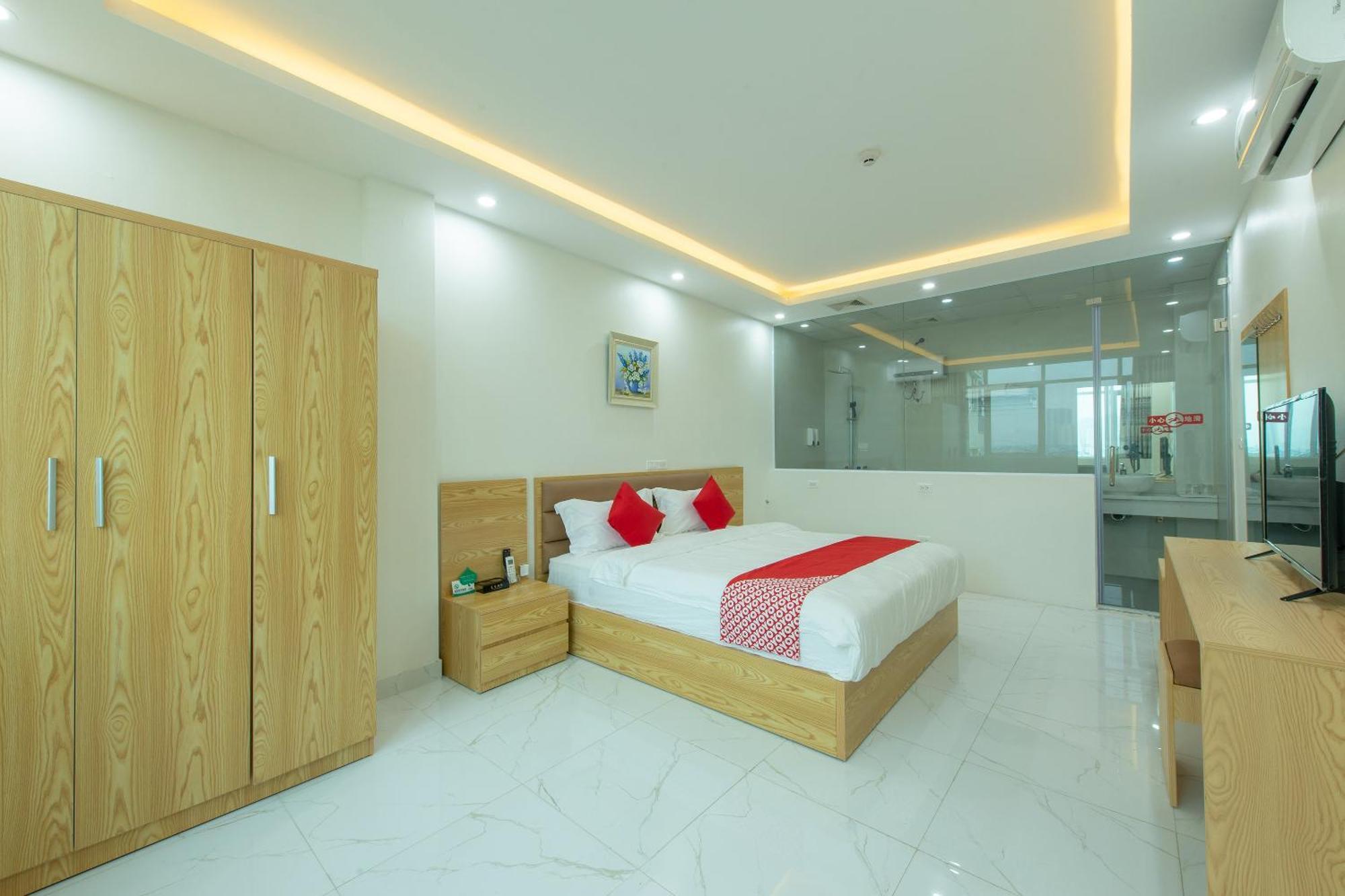 Capital O 417 Truong Son Hotel Hanoi Esterno foto